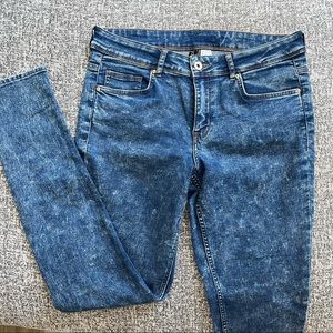 H&M acid wash skinny stretch jeans